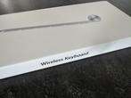 Apple wireless Keyboard A1314 - defect, Ophalen of Verzenden, Draadloos, Qwerty, Multimediatoetsen