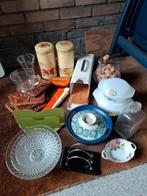Koekblik. Onderzetters. Tafelveger ea in 1 koop. Vintage, Ophalen of Verzenden, Gebruikt