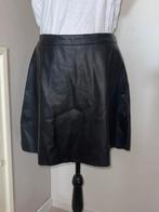 Nieuw! Zwart imitatie leren rok maat XL Vero Moda, Nieuw, Ophalen of Verzenden, Maat 46/48 (XL) of groter, Zwart