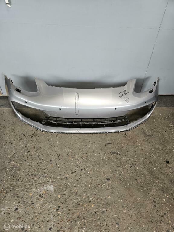Voorbumper Porsche Panamera 971 Sport Design, Auto-onderdelen, Carrosserie en Plaatwerk, Bumper, Porsche, Voor, Gebruikt, Ophalen of Verzenden