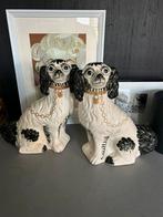 2x Staffordshire Spaniels Hoerenhondjes England, Ophalen of Verzenden