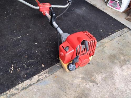Honda umt32 bosmaaier, Tuin en Terras, Bosmaaiers, Gebruikt, Benzine, Ophalen