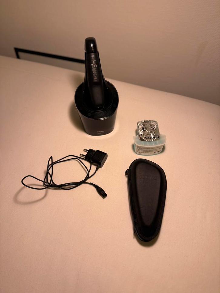 Philips Series 9000 - Scheerapparaat, Witgoed en Apparatuur, Persoonlijke-verzorgingsapparatuur, Zo goed als nieuw, Scheren en Epileren