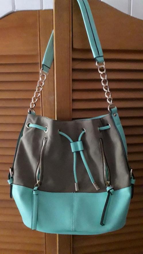 Nieuwe buidel tas zeegroen met bruin 10,00, Sieraden, Tassen en Uiterlijk, Tassen | Damestassen, Nieuw, Schoudertasje, Groen, Ophalen of Verzenden