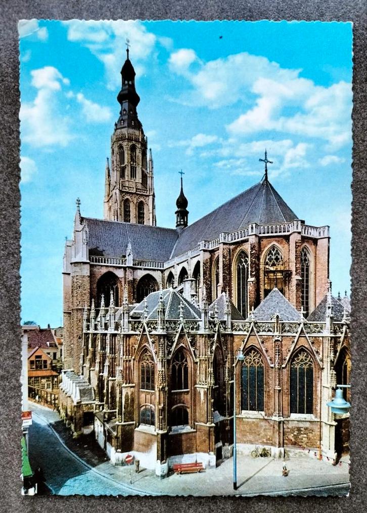 Breda - Grote Kerk (Onze-Lieve-Vrouwekerk), Verzamelen, Ansichtkaarten | Nederland, Ongelopen, Noord-Brabant, 1960 tot 1980, Ophalen of Verzenden
