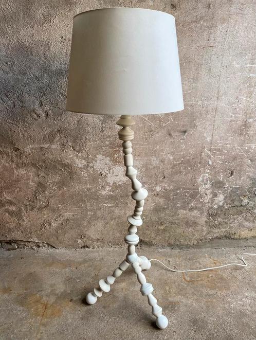 Ikea Svarna vloerlamp uit PS Design Collectie, Huis en Inrichting, Lampen | Vloerlampen, Gebruikt, 100 tot 150 cm, Hout, Metaal