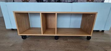 Bench beschikbaar voor biedingen
