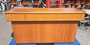 Zeer mooie antieke toonbank balie counter / bar 202 cm breed beschikbaar voor biedingen