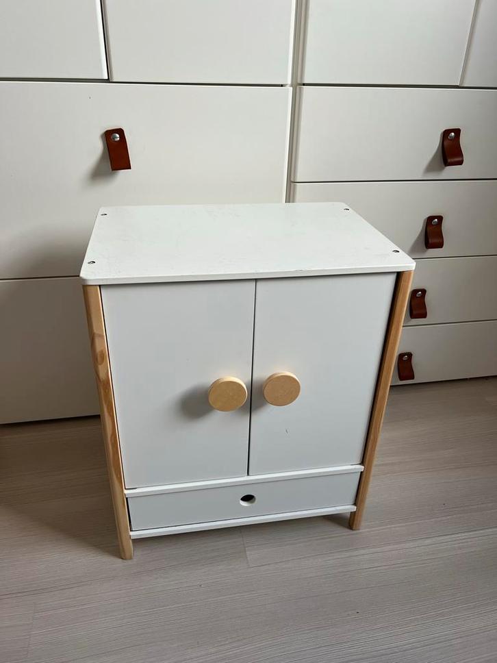 Small Foot Poppen Kledingkast, Kinderen en Baby's, Speelgoed | Poppen, Gebruikt, Ophalen