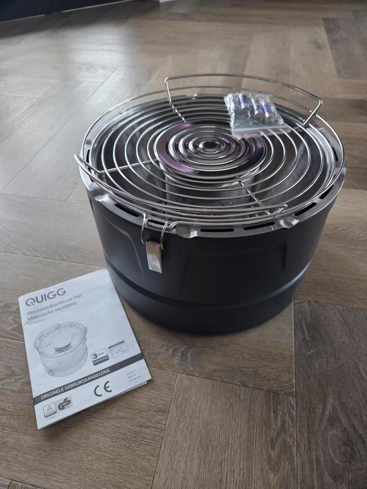 Nieuw! Quigg Houtskool BBQ met Ventilator, Tuin en Terras, Gasbarbecues, Nieuw, Ophalen of Verzenden
