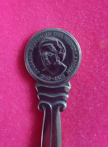 Verzilverd lepeltje van Juliana 1948-1973 beschikbaar voor biedingen
