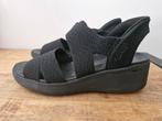 Skechers Slip-ins slippers sleehak maat 39, Kleding | Dames, Schoenen, Skechers, Zwart, Nieuw, Ophalen