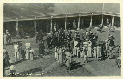 (378-339-013) Middelburg Botermarkt, Verzamelen, Ansichtkaarten | Nederland, Zeeland, Verzenden