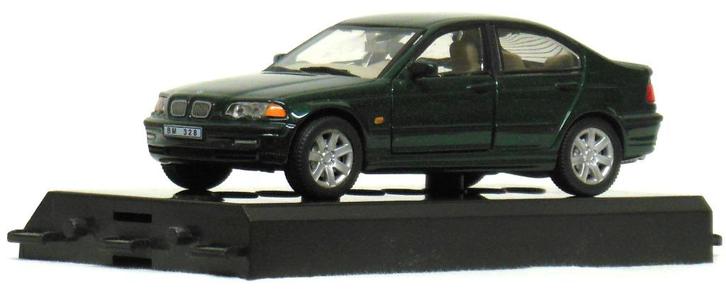 BMW. E46. 328. 1999. Groen metall. Cararama, 250. 1:43. OVP., Hobby en Vrije tijd, Modelauto's | 1:43, Zo goed als nieuw, Auto