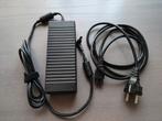 PA-1121-02 laptop adapter oplader 120 watt plug: 5,5 x 2,5mm, Computers en Software, Ophalen of Verzenden, Zo goed als nieuw