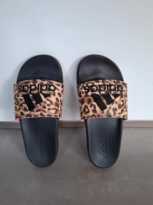 Adidas dames bad slippers nieuw!!!  Mt 38, Kleding | Dames, Badmode en Zwemkleding, Nieuw, Overige typen, Zwart, Ophalen of Verzenden