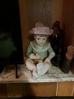 Groot biscuit porselein pianoboy, Verzamelen, Ophalen of Verzenden, Zo goed als nieuw, Dier
