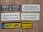 slogans op metalen plaatjes - leuke ruimte aankleding  --, Verzamelen, Ophalen of Verzenden, Zo goed als nieuw, Reclamebord