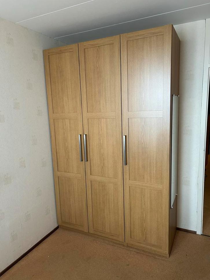 Ikea Pax kledingkast met 3 deuren, Huis en Inrichting, Kasten | Kledingkasten, Gebruikt, 200 cm of meer, 100 tot 150 cm, 50 tot 75 cm
