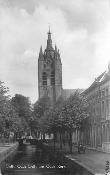 (300-183-041) Delft Oude Delft met Oude Kerk beschikbaar voor biedingen