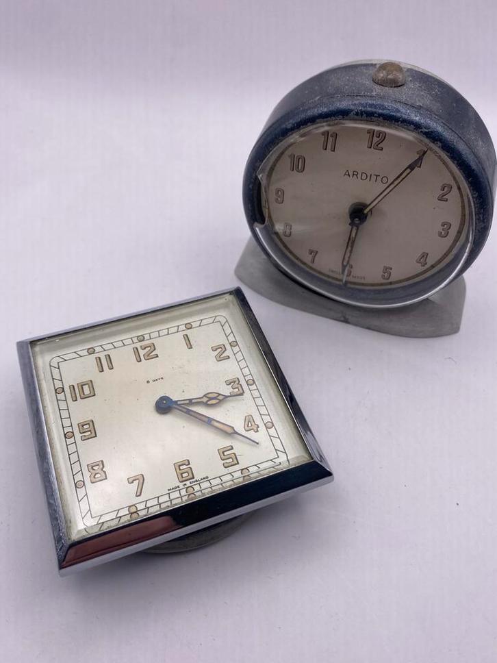 Enicar Ardito - Smiths travelclock, Antiek en Kunst, Antiek | Klokken, Ophalen of Verzenden