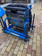 Jvs viskist met veel accessoires, Watersport en Boten, Hengelsport | Witvissen, Ophalen, Zo goed als nieuw, Overige typen