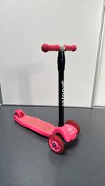 Kinderstep met lichtjes in de banden, Fietsen en Brommers, Steps, Ophalen, Gebruikt, Gewone step