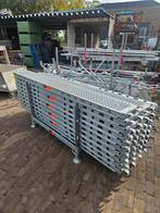 Layher Stalen vlonder LW 2,57x0,32 buisoplegging z.g.a.n., Doe-het-zelf en Verbouw, Ophalen, ., Zo goed als nieuw, Minder dan 2 meter