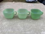Opaline bekers france, Ophalen of Verzenden, Zo goed als nieuw, Overige stijlen, Kop(pen) en/of Schotel(s)