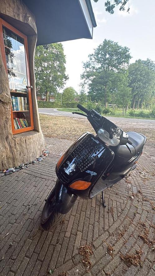 Piaggio Zip type 3, Fietsen en Brommers, Scooters | Piaggio, Gebruikt, Zip, Ophalen
