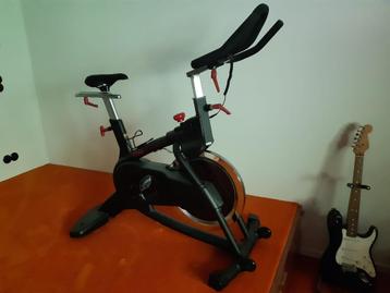 Dymyos Hometrainer VS900 beschikbaar voor biedingen