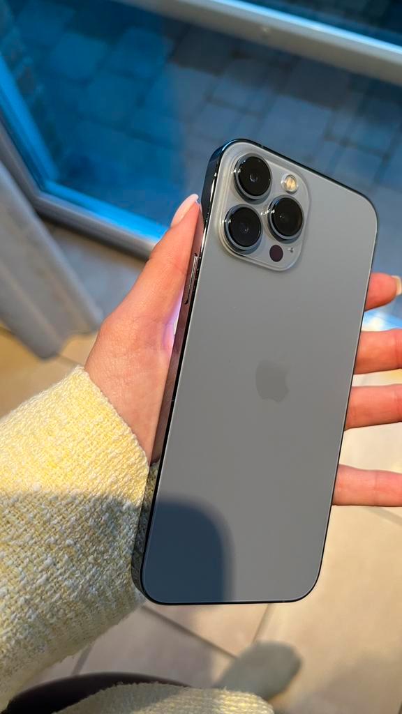 Iphone 13 pro max ( met doosje), Telecommunicatie, Mobiele telefoons | Apple iPhone, Zo goed als nieuw, 128 GB, iPhone 13 Pro Max