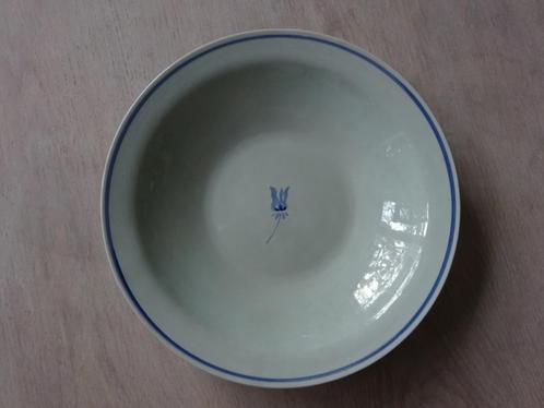 Royal Goedewaagen Potteries Gouda: Grote schaal Olaf blauw, Antiek en Kunst, Antiek | Servies los, Ophalen