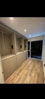 Inbouwkast B310 x H240, Huis en Inrichting, Kasten | Kledingkasten, Overige materialen, 200 cm of meer, Ophalen of Verzenden, Zo goed als nieuw