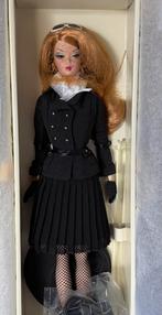 Pretty Pleats silkstone Barbie, Verzamelen, Ophalen of Verzenden, Zo goed als nieuw, Pop