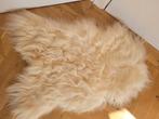 Ijslands schapenvacht creme 70x112, Huis en Inrichting, Woonaccessoires | Plaids en Woondekens, Ophalen of Verzenden, Zo goed als nieuw