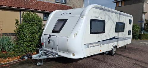 Hobby 560 KMFE 2014, Caravans en Kamperen, Caravans, Hobby, Fietsenrek, Koelkast, Mover, Ophalen