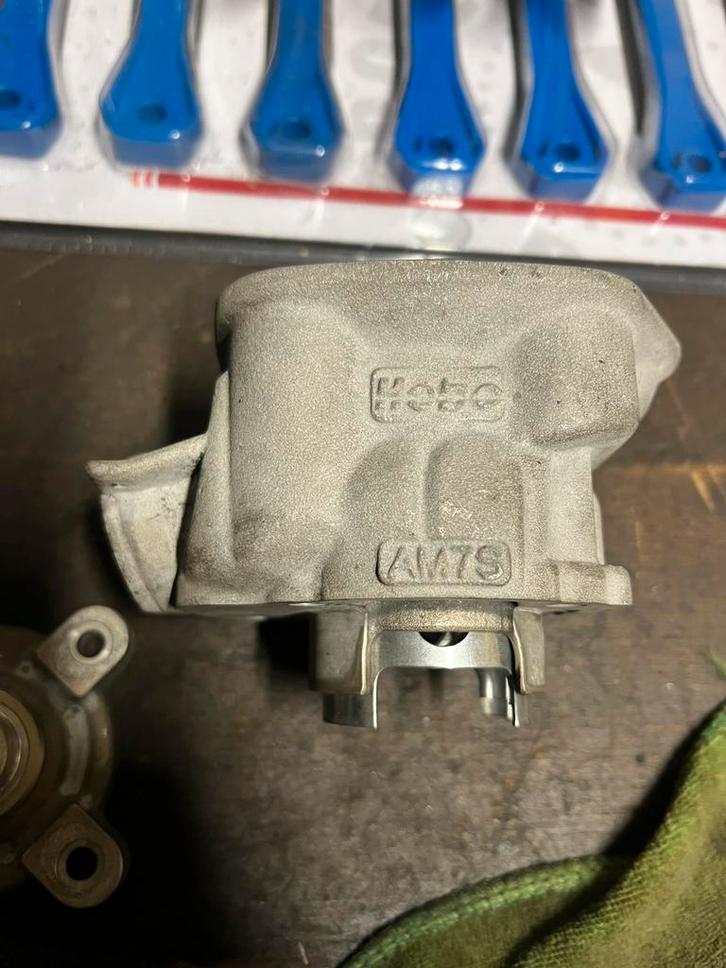 Hebo manston 70 cc am6, Fietsen en Brommers, Brommeronderdelen | Scooters, Gebruikt, Overige merken, Cilinder, Ophalen of Verzenden