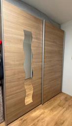 Kledingkast, Ophalen, Zo goed als nieuw, 50 tot 75 cm, 150 tot 200 cm