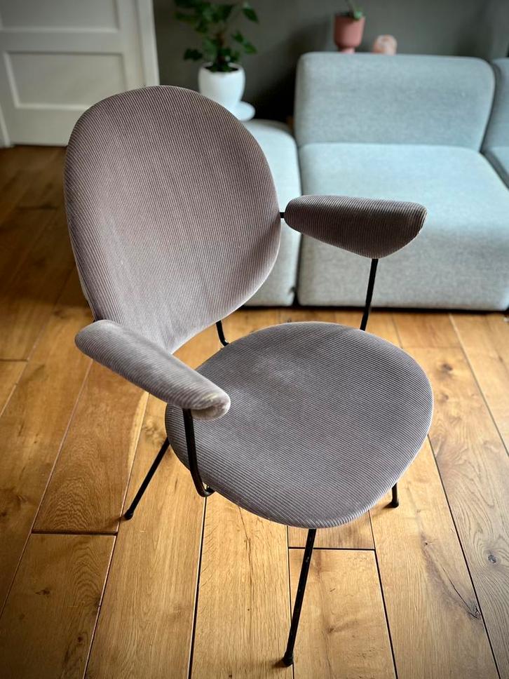 Gispen Triënnale Design Armstoel Kembo 302, Huis en Inrichting, Fauteuils, Zo goed als nieuw, 50 tot 75 cm, Ophalen