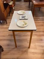 Vintage kleine eettafel, Huis en Inrichting, Tafels | Eettafels, Ophalen, Zo goed als nieuw, Rechthoekig, 50 tot 100 cm