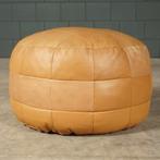 Vintage lederen patchwork poef – jaren 70, Huis en Inrichting, Banken | Voetenbanken en Poefen, Minder dan 50 cm, Leer, Ophalen of Verzenden