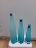 Set van baby blauwe Leonardo flesjes/vaasjes, Huis en Inrichting, Woonaccessoires | Vazen, Minder dan 50 cm, Glas, Blauw, Ophalen of Verzenden