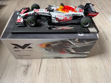 Max Verstappen RB16B 2021 - Honda arigato editie 72 - 1:18 beschikbaar voor biedingen