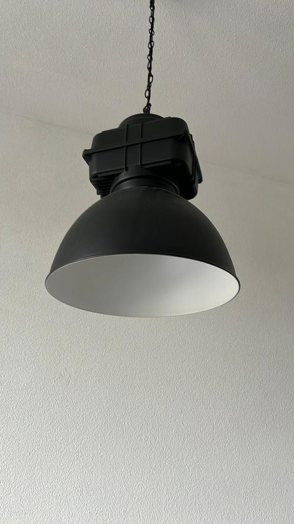 Industriële lamp, Huis en Inrichting, Ophalen, Zo goed als nieuw, 50 tot 75 cm