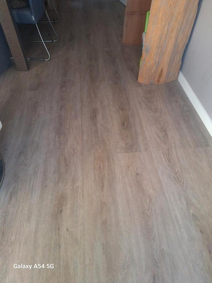 Pvc kliklaminaat vloer, Doe-het-zelf en Verbouw, Vloerdelen en Plavuizen, Laminaat, Kunststof, 50 tot 150 cm, 10 tot 30 cm, 10 m² of meer