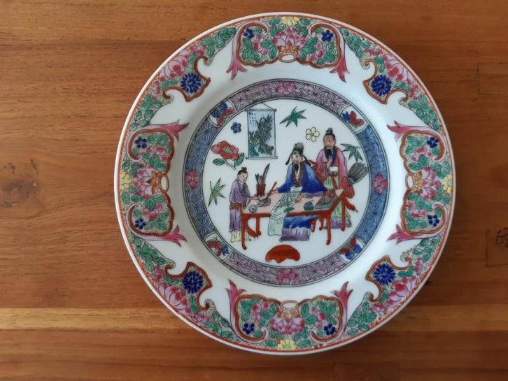 Chinees porseleinen bord, Antiek en Kunst, Antiek | Porselein, Verzenden