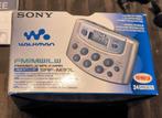 Sony portable FM radio walkman (SRF-M37L), Ophalen of Verzenden, Walkman