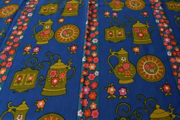 Grote retro vintage jaren 60 / jaren 70 lap stof / coupon beschikbaar voor biedingen