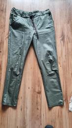 Groene broek imitatie leer, Maat 42/44 (L), Ophalen of Verzenden, Onbekend, Lang